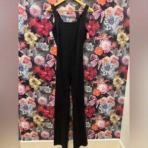 Women’s spanx booty boost flare black jumpsuit size medium tall NWT